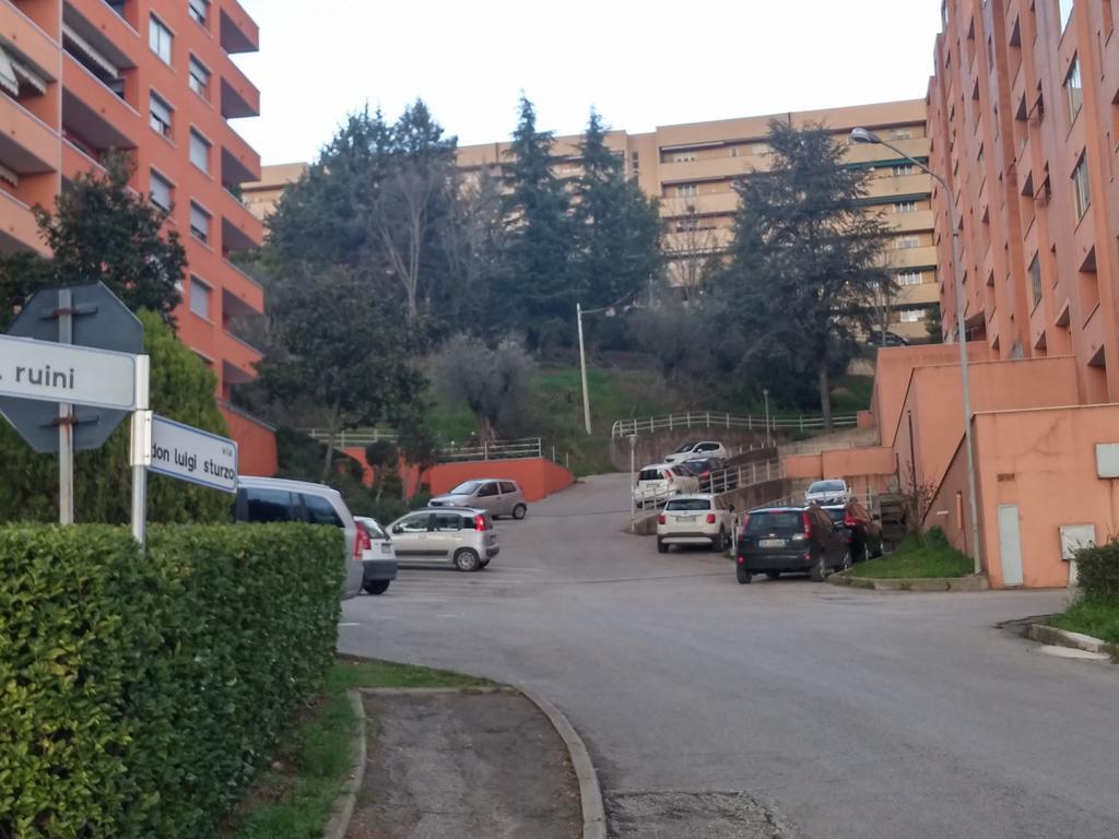 Accogliente E Ospitale B&B Perugia Exteriör bild